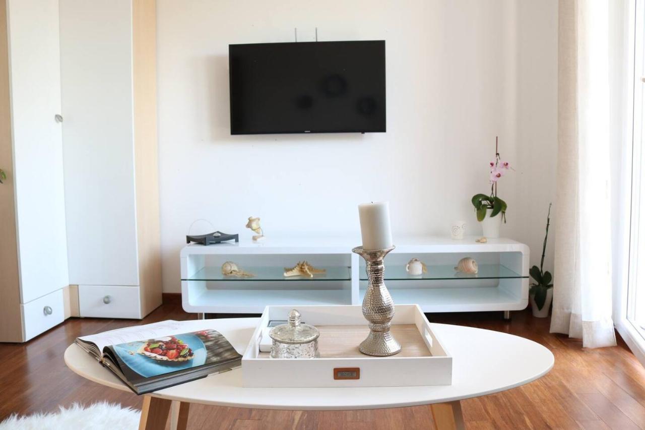 Apartments Ela Trogir Eksteriør bilde